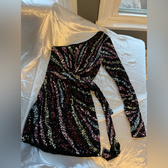 Show Me Your Mumu Shimmy Mini Dress - Picture 4 of 5